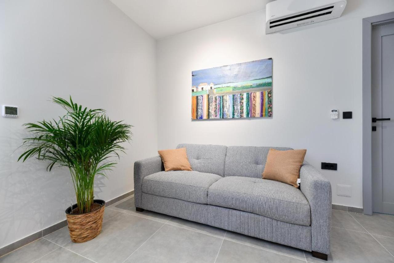 Maris Accommodation By Belmont Realty Zadar Exterior photo
